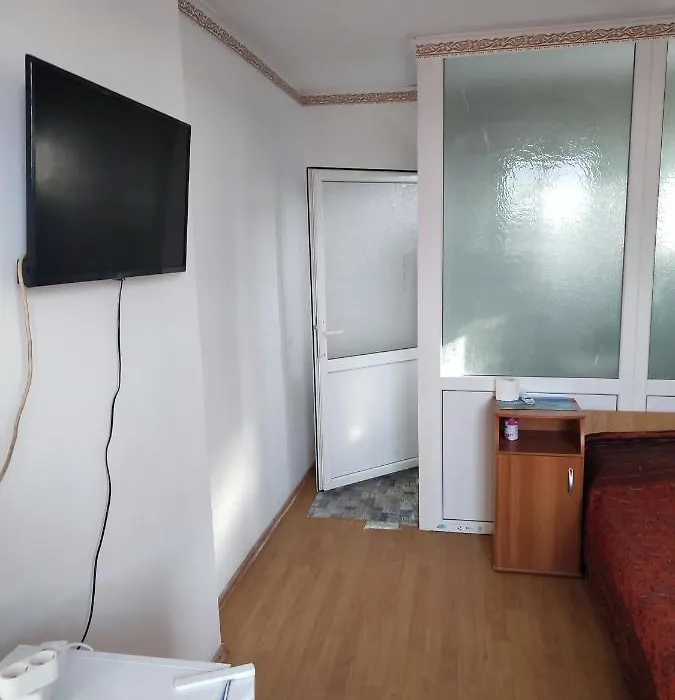 Hostel EMY Camere cu baie proprie aproape de plaja 3 Papuci-1