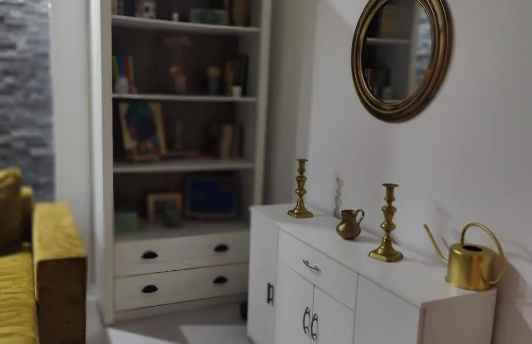 Apartament Kriss Mihaileanu-1