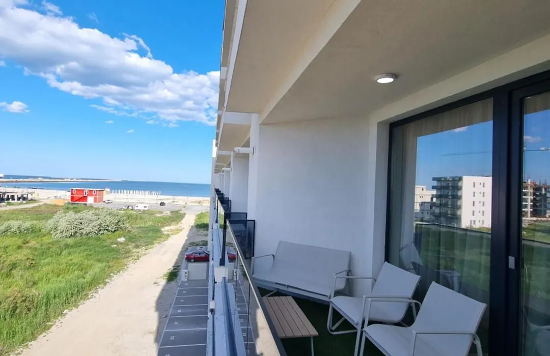 Sunrise Breeze Apartment-1