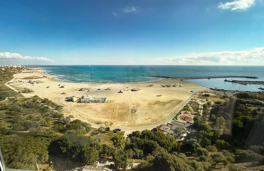 Maritimo Aparthotel-1