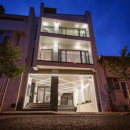 No 6 Apartments-3