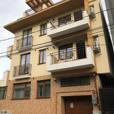 Violet Apartment-Brilliant Apartments-3