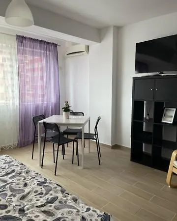 Zeini - Garsoniera Constanta-2