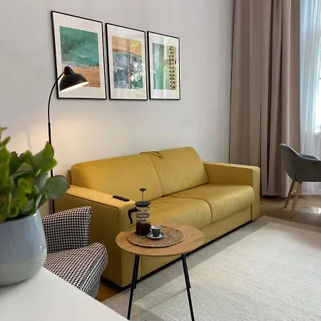 Cozy Flat 5-3