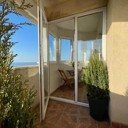 Riviera Apartment-3