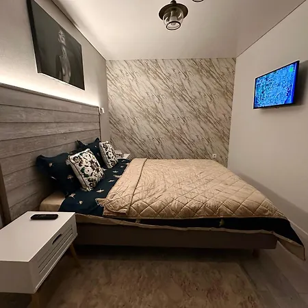 Gold Apartment - Tomis Nord-3