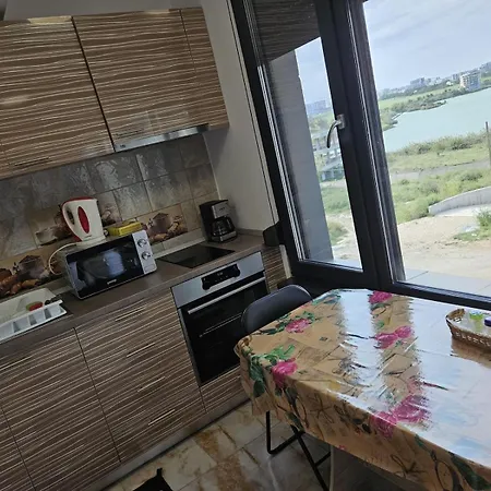 Lake Smarald Residence-2