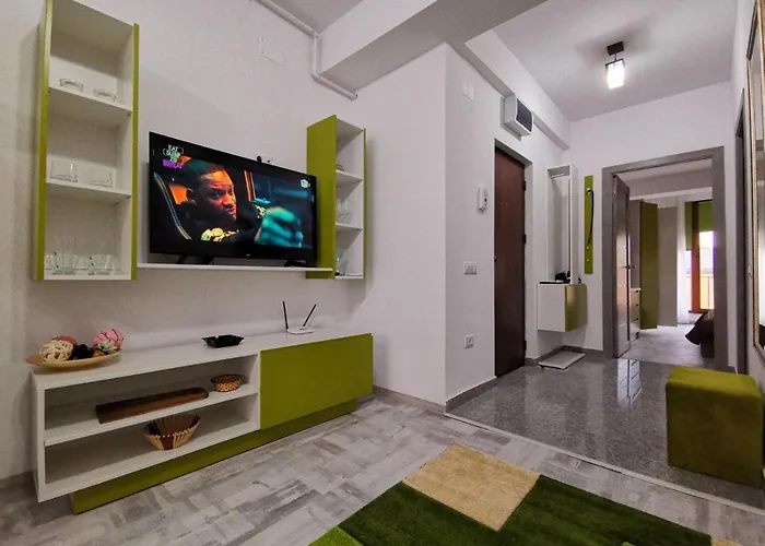 Green Apartment- Brilliant Apartments Constanţa
