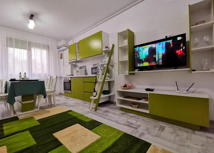Green Apartment- Brilliant Apartments Constanţa