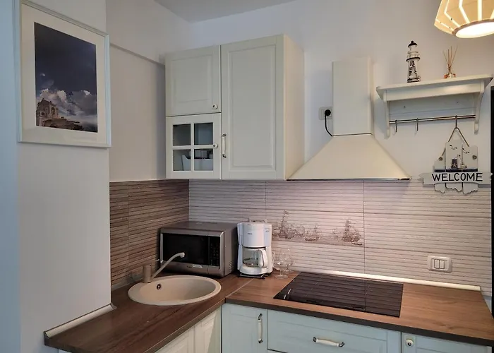 ☆Casin Studio Flat☆5 Min To Beach☆Netflix☆A/C☆ Constanţa