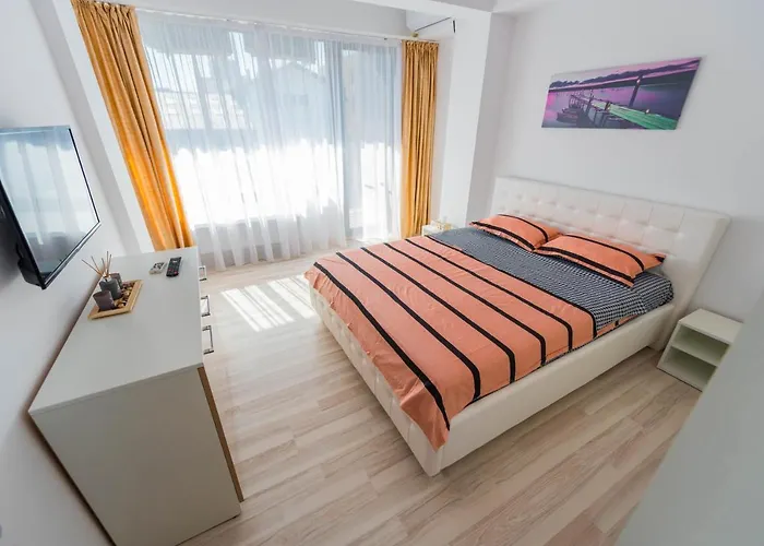 Fire Opal Apartment Constanţa