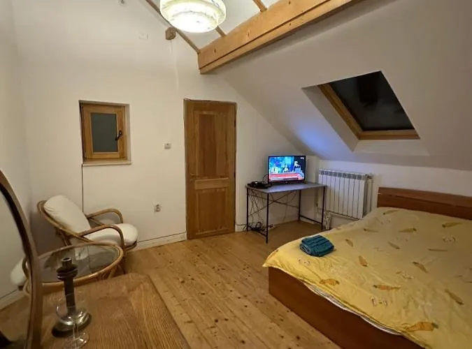 Rustic Room Next To Beach Constanţa