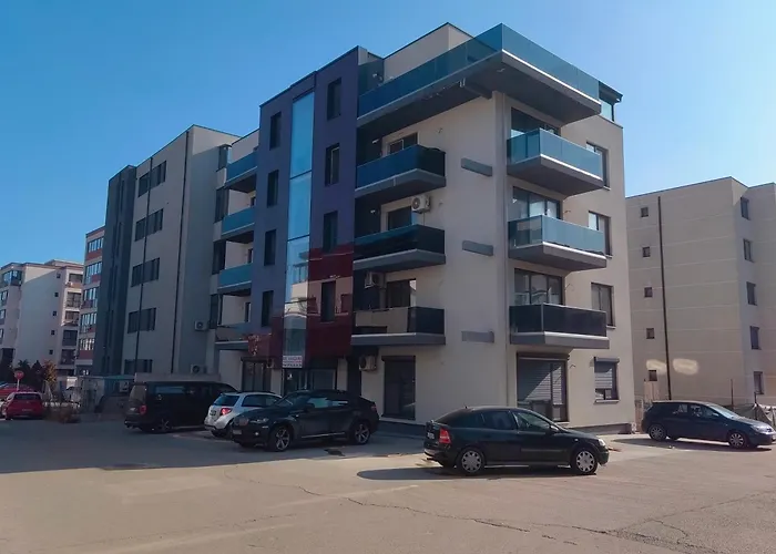 4 RENT - Apt 3 camere Constanţa