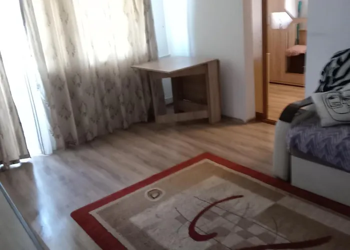 Apartament 3 camere Constanţa