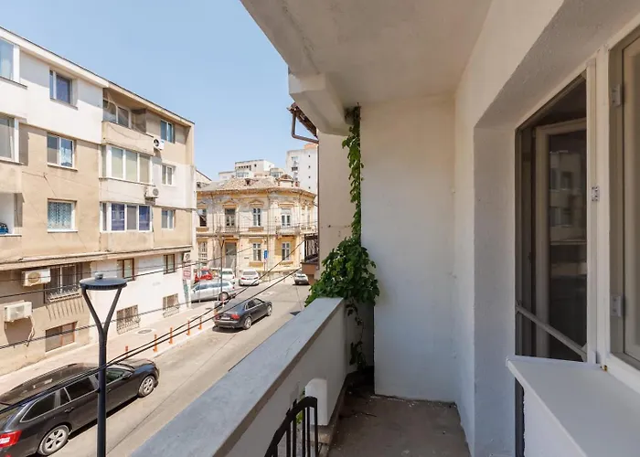 Downtown Breeze Apartment Constanţa