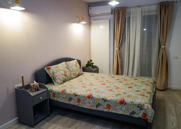 Apartament cochet la mare 2 camere și terasa Constanţa
