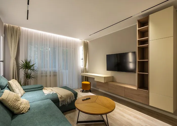 Downtown Breeze Apartment Constanţa