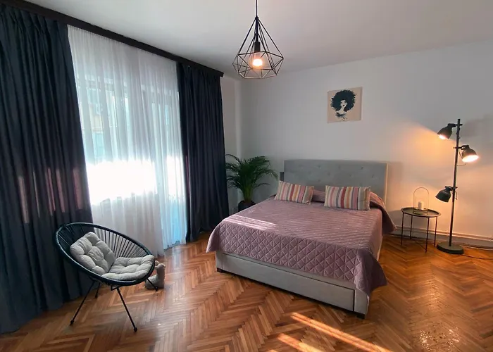 Lovely Studio Next To Casino Constanţa