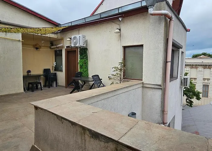 Apartament Plaja NEVERSEA centru Constanţa